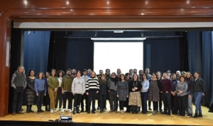 akdeniz-akademisi-kentteki-kultur-sanat-temsilcileriyle-bulustu-lCPRax8H.jpg