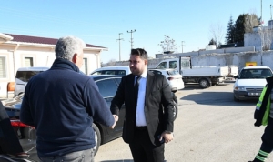 ankara-buyuksehir-belediyesi-ve-kahramankazan-belediyesi-is-birligiyle-ilcedeki-ciftcilere-misir-silaji-dagitildi-PtDuMjSq.jpg
