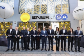 enerjisa-enerjinin-yeni-konseptli-musteri-hizmetleri-merkezi-adanalilarla-bulustu-5NtACRMB.jpg