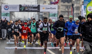 vakifbank-45uluslararasi-trabzon-yari-maratonu-kosuldu-dBxk4WJi.jpg