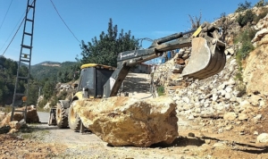 alanya-kirsalinda-yol-mesaisi-suruyor-y4iJrA1a.jpg
