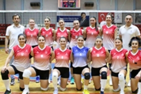 celal-atik-spor-salonunda-parke-isiniyor-L42tXOzd.jpg