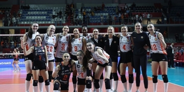 eczacibasi-dynavit-galatasaray-daikini-maglup-etti-jScWgNXv.jpg