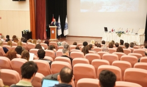 ege-universitesinde-proje-uretme-seferberligi-devam-ediyor-EsRfDw6T.jpg