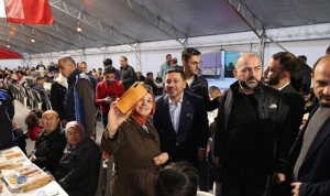 iftar-sofrasi-ve-ramazan-etkinlikleri-coskuyla-suruyor-iH6IFUnV.jpg