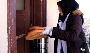 iftar-yemekleri-belediyeden-DbEr4X9r.jpg