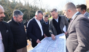 izmit-bir-uctan-diger-uca-demir-agla-baglaniyor-buyuksehir-yapiyor-izmit-konfora-kavusuyor-e2H9TNee.jpg