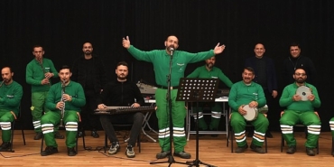 temizlik-iscileri-kurduklari-orkestra-ile-konser-verecek-kmES4jSR.jpg