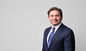 akbank-surdurulebilirlik-sendikasyon-kredisini-rekor-taleple-3-yil-vadeyi-de-ekleyerek-yeniledi-Q3zsHdTG.jpg