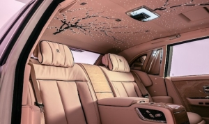 anin-guzelligi-rolls-royce-phantom-cherry-blossom-7TwJZcV3.jpg