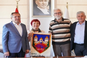 ayvalik-belediyesine-sjenica-belediye-baskani-munib-mujagicten-kardes-sehir-daveti-z9LrE2Yd.jpg