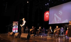 baris-manconun-sarkilari-kocaelide-yankilandi-H7HPpbl8.jpg