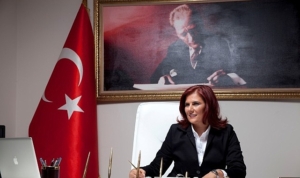 baskan-cercioglu-ulusal-egemenlik-ve-cocuk-bayrami-kutlu-olsun-2y9HHkO6.jpg