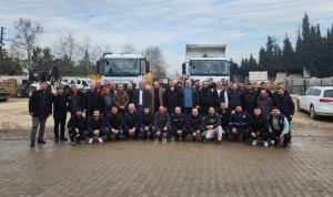 baskan-sezer-isci-ve-emekcilerin-gununu-kutladi-FxH6pEcU.jpg