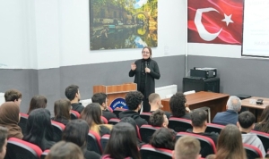 burhaniye-belediyesinden-siddete-karsi-farkindalik-sLdFiHsC.jpg