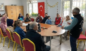 buyuksehirden-11-okulda-afet-farkindalik-egitimi-gRy2rHYt.jpg