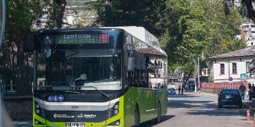 buyuksehirin-otobusleri-ve-tramvayda-sampiyon-kocaelispor-yazdi-nuUOSeUs.jpg