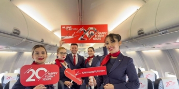 corendon-airlines-20-yasini-yolculariyla-gokyuzunde-kutluyor-eWndwFUV.jpg