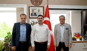 emekli-olan-personelden-veda-ziyareti-FudmIGOu.jpg
