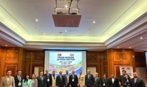 ingilizlerin-sofralarini-turk-lezzetleriyle-donatmaya-gittiler-dbjaqRqt.jpg