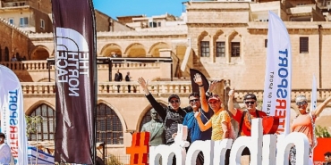 intersport-mezopotamya-trail-run-sporseverleri-mardinde-bulusturdu-6DwYZlkf.jpg