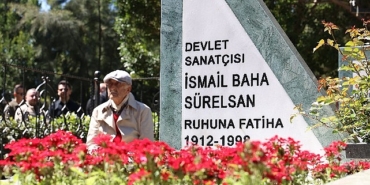 ismail-baha-surelsan-vefatinin-27-yil-donumunde-anildi-ViJxxdFK.jpg