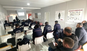 itfaiye-personeline-asansorde-kurtarma-egitimi-PWI2gZru.jpg
