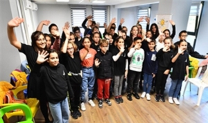 izmirli-cocuklar-kentin-gelecegini-sekillendiriyor-2lzMBV4X.jpg