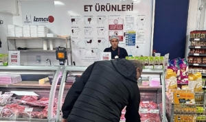 izmirli-izmari-bagrina-basti-NjUxEuxh.jpg