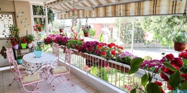 karsiyakanin-en-guzel-balkon-ve-bahceleri-seciliyor-RA5fYNNc.jpg