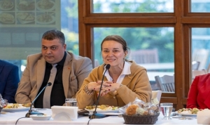 konakta-romanlar-gunune-ozel-bulusma-veGYaUmX.jpg