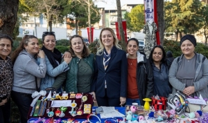 konaktan-ureten-kadinlara-destek-hataya-el-emegi-pazari-geliyor-SYCfUrfa.jpg