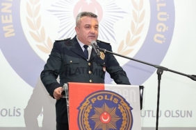 menemende-polis-haftasina-yakisan-kutlama-xPQsdqJn.jpg