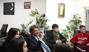 romanyali-ogrenciler-kartepede-lWUzI4ek.jpg