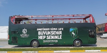 sampiyonluk-otobusu-kutlamalara-hazir-tlp6J5fp.jpg