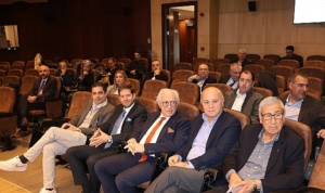tekstil-sektorunde-abd-pazarinda-avantaj-ariyor-yeni-vergi-duzenlemeleri-ve-uzak-ulkeler-stratejisi-masada-yzYSwbzM.jpg