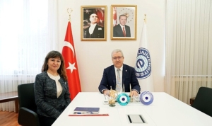 tuba-asli-uyesi-eu-ogretim-uyesi-prof-dr-kadriye-arzum-erdem-gursan-5-kez-dGEnGK1c.jpg