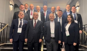 ege-kuru-meyve-ve-mamulleri-ihracatcilari-birligi-turk-kuru-meyve-sektorunu-2025-inc-kongresinde-UknCCmwM.jpg