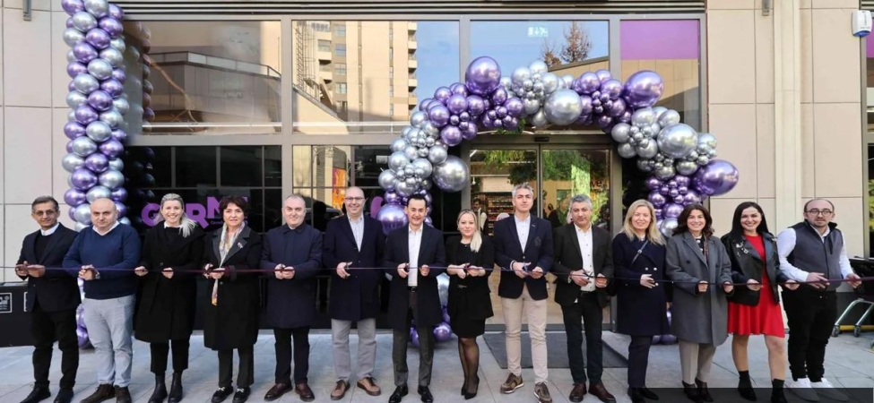 carrefoursadan-yeni-yatirim-60-gurme-magazasini-acti-J9mbN5h3.jpg